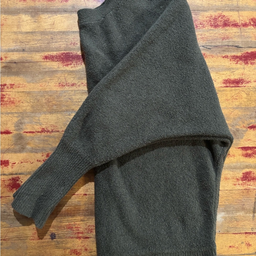 Chic Off-the-Shoulder Dark Gray Sweater